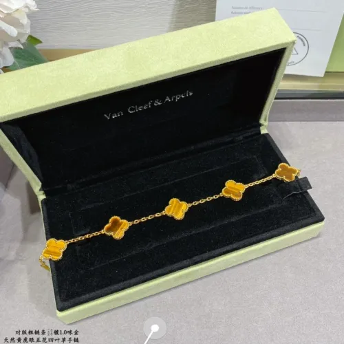 Van Cleef & Arpels Bracelet