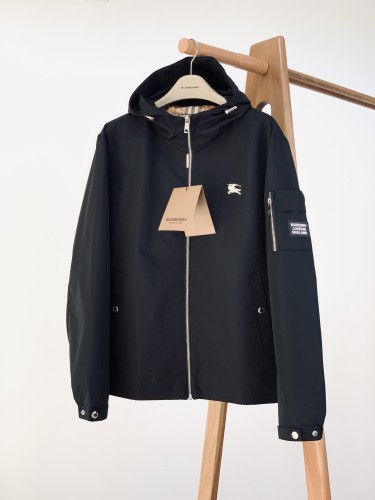 Burberry Unisex Jacket Size M-XXXL