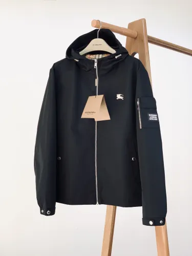 Burberry Unisex Jacket Size M-XXXL