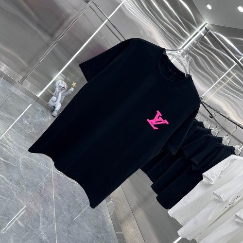 Louis Vuitton Unisex T Shirt Size S-2XL