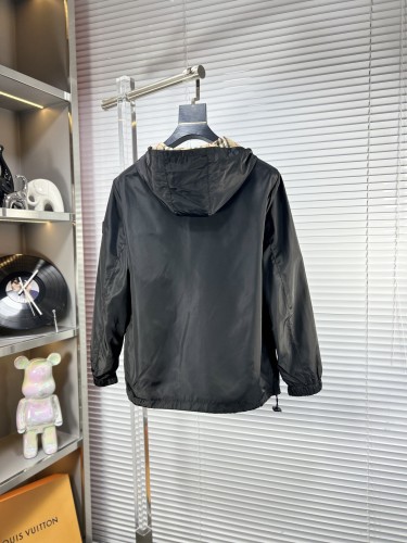 Burberry Unisex Jacket Size M-XXXL