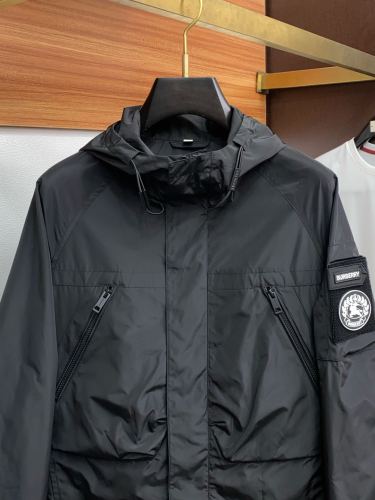 Burberry Unisex Jacket Size 48-56