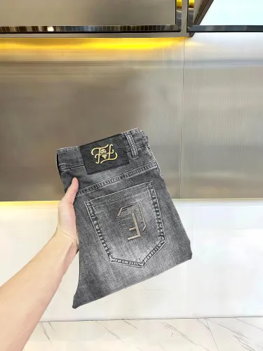 Fendi Jeans Men Size 29-38