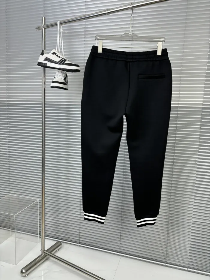 Louis Vuitton Unisex Jogging suit Size M-XXXL