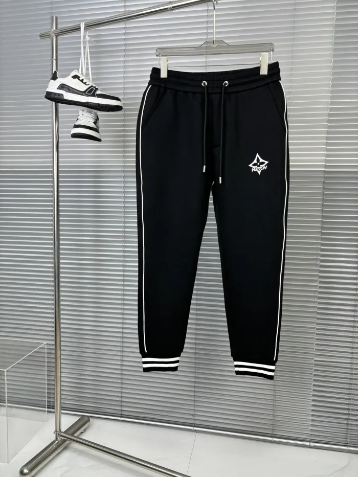 Louis Vuitton Unisex Jogging suit Size M-XXXL