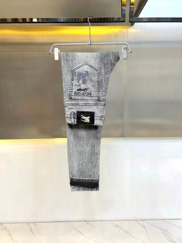 Burberry Jeans Men Size 29-38