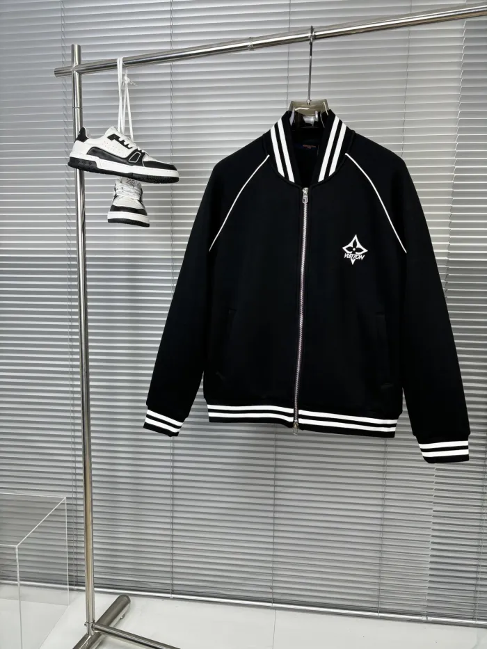 Louis Vuitton Unisex Jogging suit Size M-XXXL