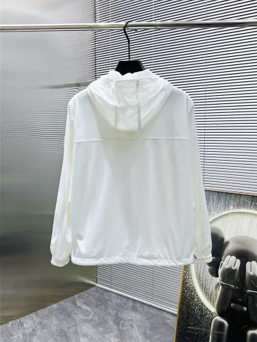Burberry Unisex Jacket Size 48-56