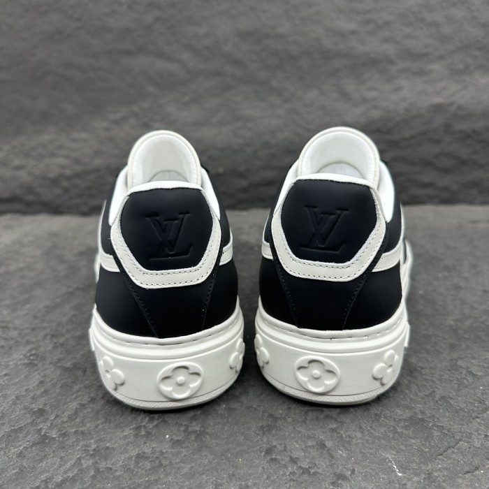 Louis Vuitton Time Out Sneaker Size 43