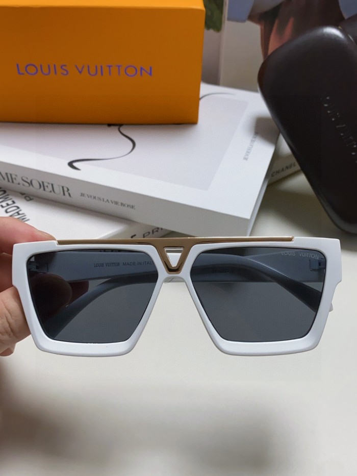 Louis Vuitton Sunglasses 3-Color