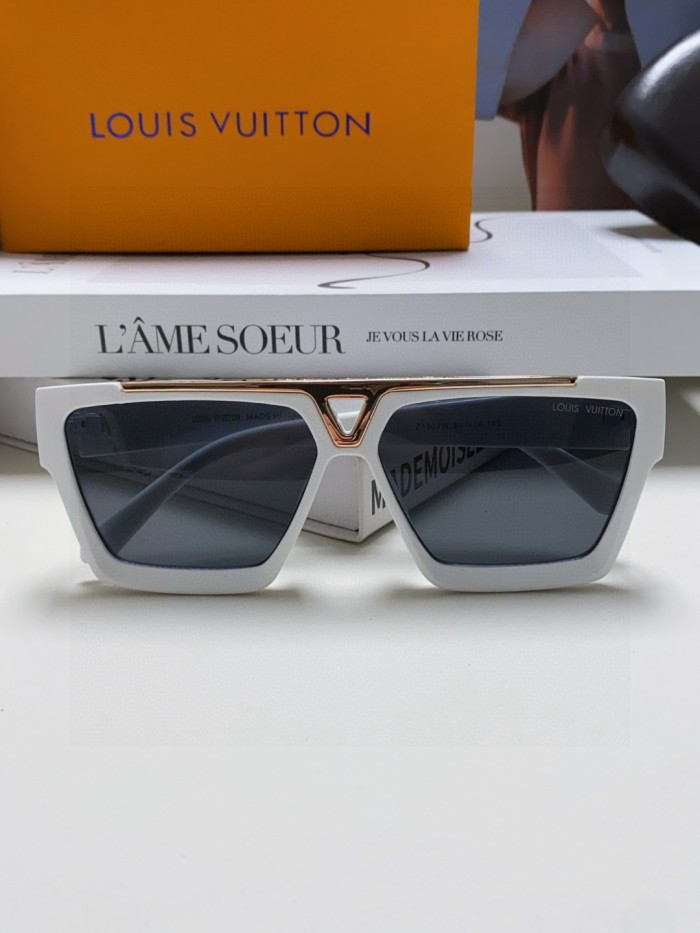 Louis Vuitton Sunglasses 3-Color