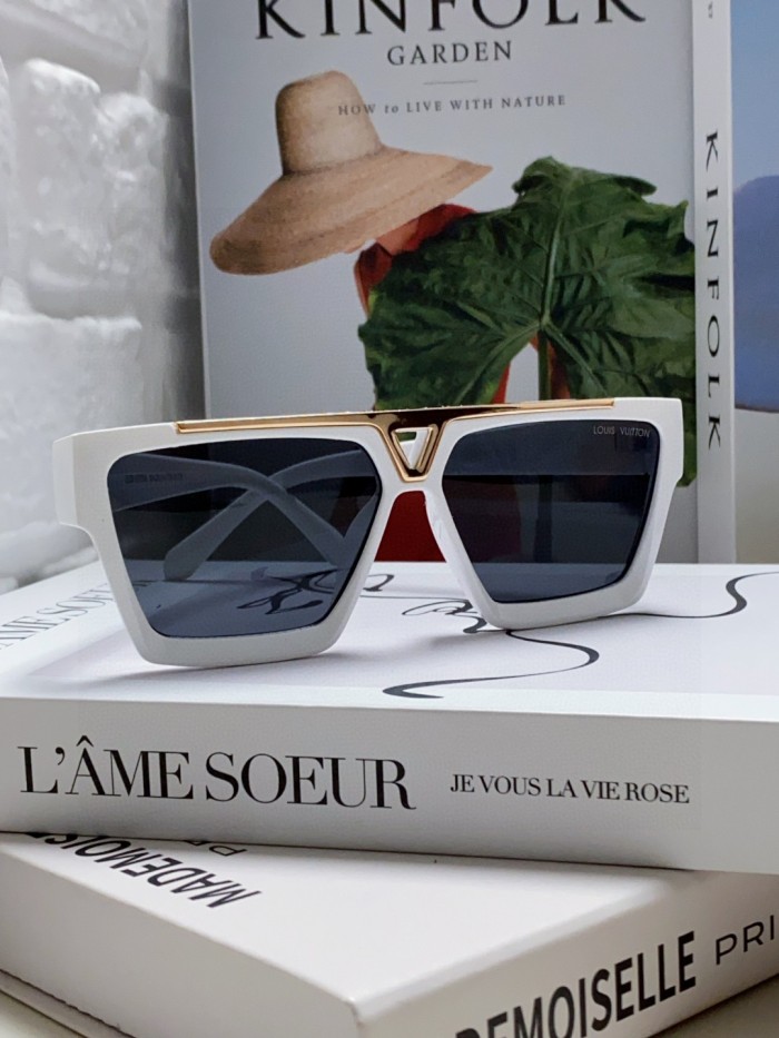 Louis Vuitton Sunglasses 3-Color