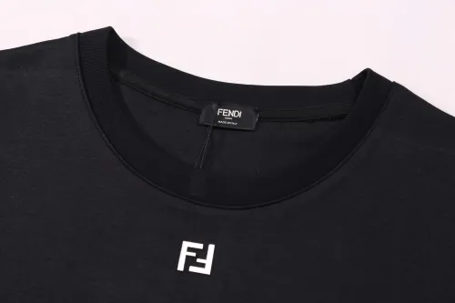 Fendi Unisex T Shirt XS-L
