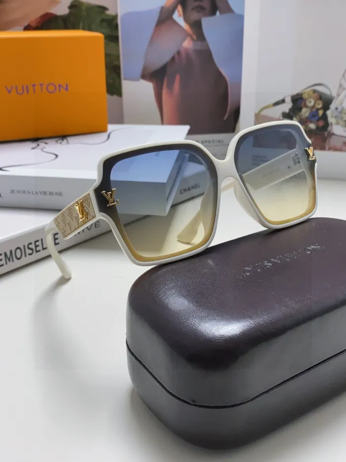 Louis Vuitton Sunglasses 4-Color