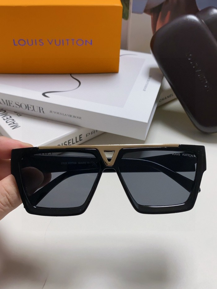 Louis Vuitton Sunglasses 3-Color