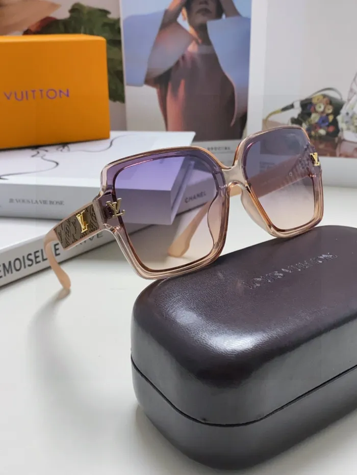 Louis Vuitton Sunglasses 4-Color