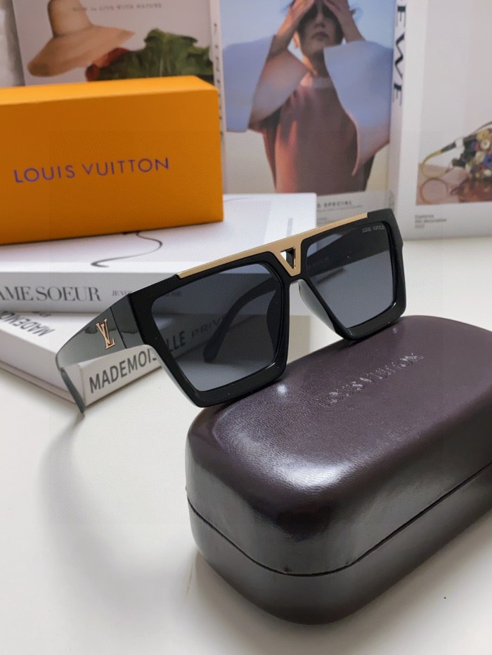 Louis Vuitton Sunglasses 3-Color