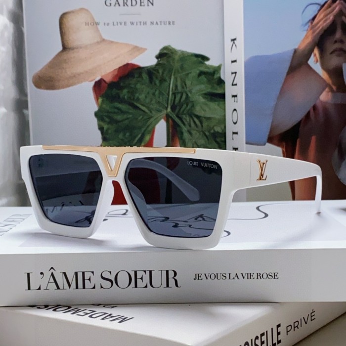 Louis Vuitton Sunglasses 3-Color