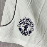 2000/01 M Utd White Retro Shorts Pants