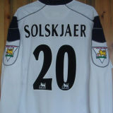 2000/01 M Utd Away White Long Sleeve Retro Soccer Jersey