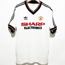 1982/83 M Utd Away White Retro Soccer Jersey