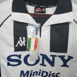 1997-1998 JUV Home Retro Fans Soccer Jersey 有队徽
