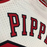 1997/98 Bulls PIPPEN #33 White Retro NBA Jerseys 热压