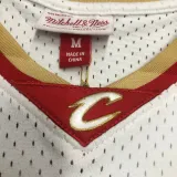 2003/04 Cleveland JAMES #23 Retro White NBA Jerseys热压