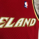 2003/04 Cleveland JAMES #23 Retro Red NBA Jerseys热压