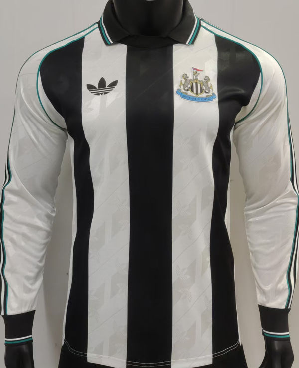 2025 Newcastle Retro Style Player Version Long Sleeve Soccer Jersey