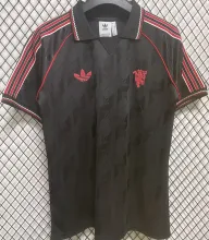 2025 M Utd Black Retro Style Fans Soccer Jersey