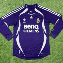 2006/07 RM Away Purple Long Sleeve Retro Jersey