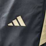 2025 M Utd Windbreaker