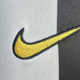 2003/04 JUV Home Retro Soccer Jersey
