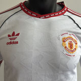 2025/26 M Utd White Retro Style Player Version Soccer Jersey