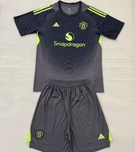 2025/26 M Utd Goalkeeper Kids Soccer Jersey