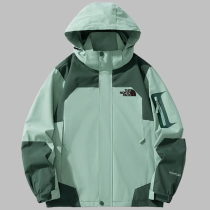 2025/26 TTHE NORTH FACE Windbreaker 冲锋衣