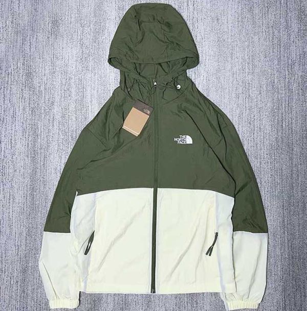 2025/26 TTHE NORTH FACE Windbreaker