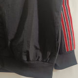 2025/26 M Utd Retro Windbreaker Jacket
