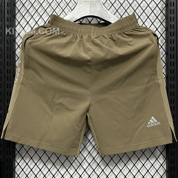 2025/26 AD Casual Short Pants  D980 卡其色