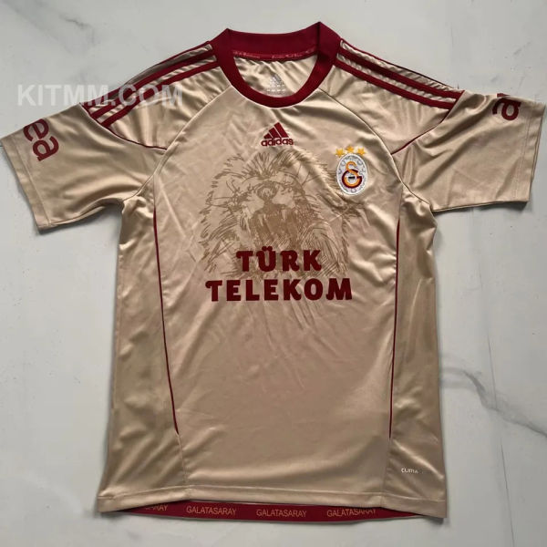 2010/2011 Galatasaray Away Retro Soccer Jersey