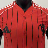 2025/26 M Utd Red Baseball Player Version T-Shirt  硅胶版