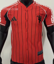 2025/26 M Utd Red Baseball Player Version T-Shirt  硅胶版