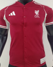 2025/26 LFC Red Baseball Player Version T-Shirt  硅胶版