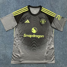 2025/26 M Utd Black Grey GK Fans Soccer Jersey