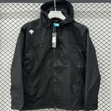 2026/27 DESCENTE Black Outdoor Windbreaker  Y003