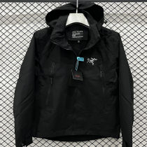 2026/27 ARC-TERYX Black Outdoor Windbreaker  F882
