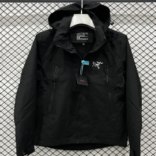 2026/27 ARC-TERYX Black Outdoor Windbreaker  F882