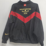 2006/07 M Utd Black Retro Windbreaker
