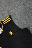 2025/26 M Utd Black Vest Training Jersey(A Set)